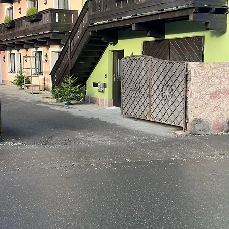 Mountain King Апартаменты *